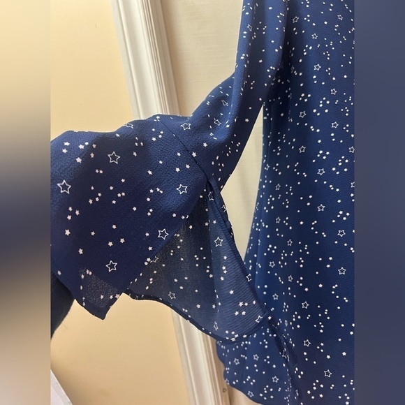 ⚫️ BOGO Primark star design mini dress with bell sleeves and tie detail navyblue - Picture 2 of 10